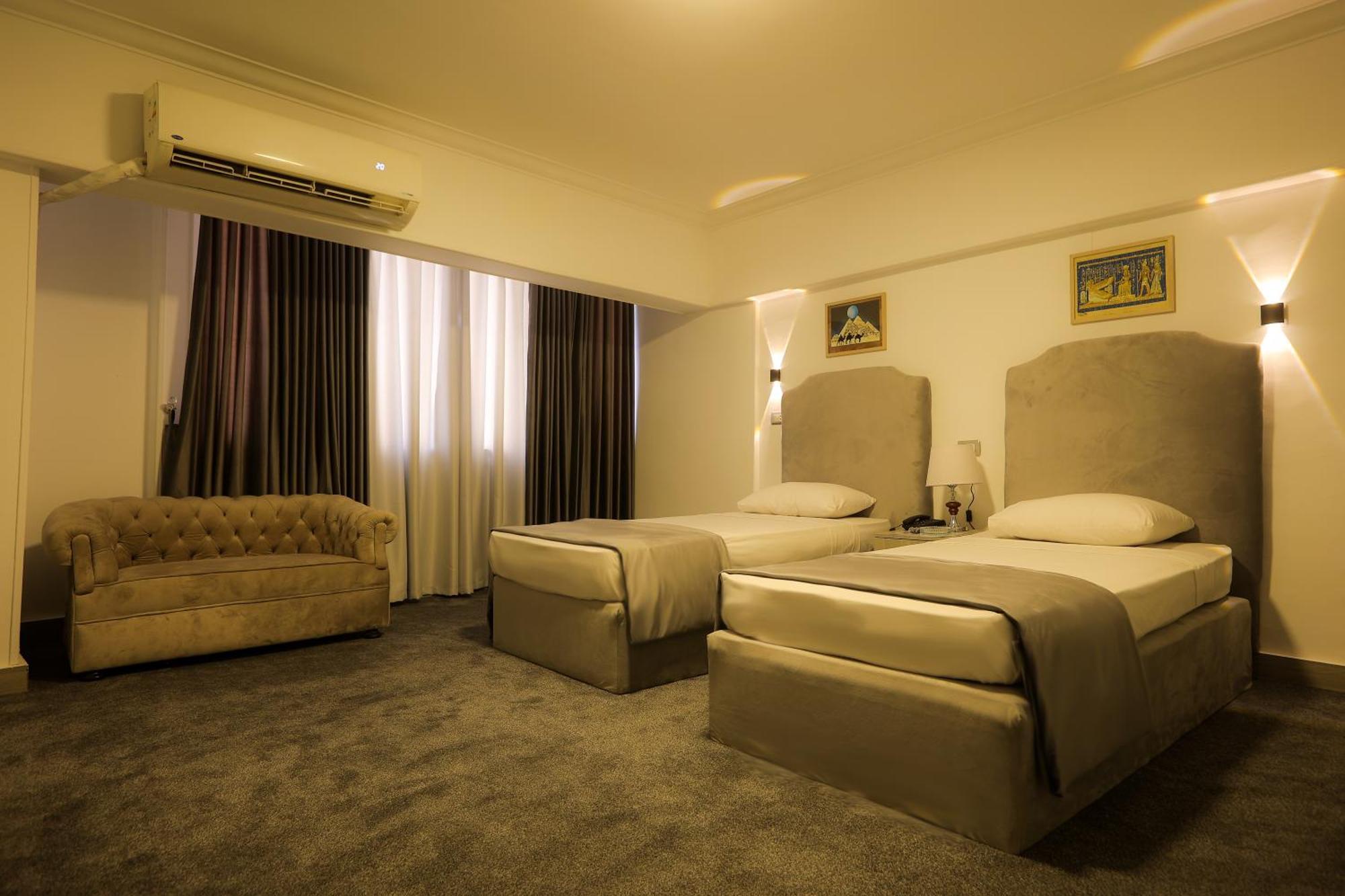 Aura Inn Hotel Cairo Giza 外观 照片